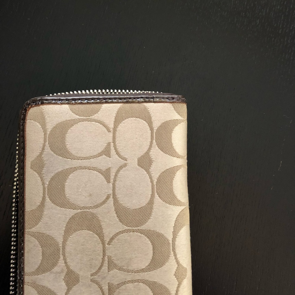 Authentic Coach Wallet - Picture 5 of 7